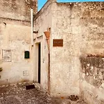 Holiday home Casa Petra Matera